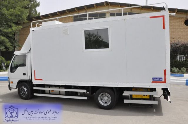 اهدا یک دستگاه کلینیک سیار به دانشگاه علوم پزشکی مشهد 1402/05/15