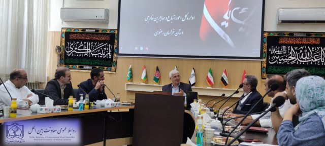 اهدا یک دستگاه کلینیک سیار به دانشگاه علوم پزشکی مشهد 1402/05/15