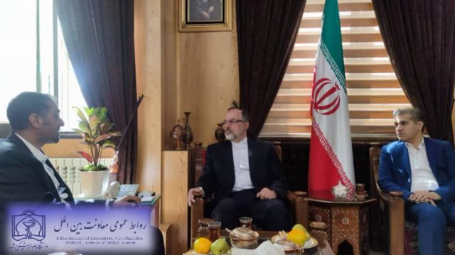دیدار معاون بین الملل دانشگاه با رییس نمایندگی وزارت امور خارجه در استان 1402/07/15