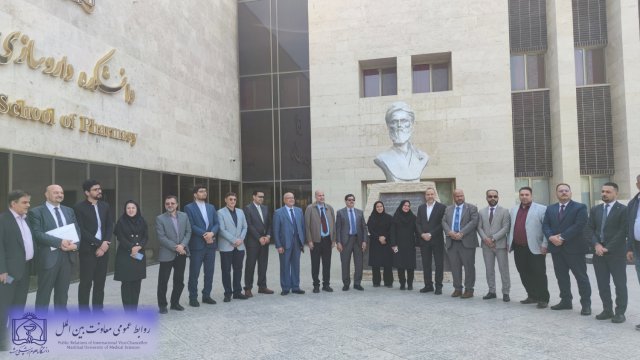 بازدید هیات عراقی از دانشگاه علوم پزشکی مشهد 1402/07/19
