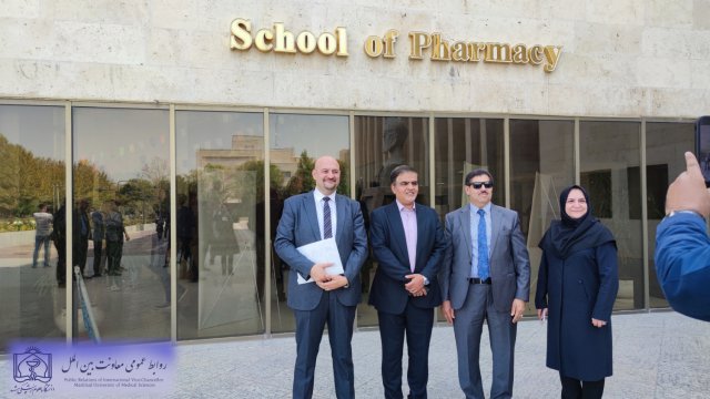 بازدید هیات عراقی از دانشگاه علوم پزشکی مشهد 1402/07/19