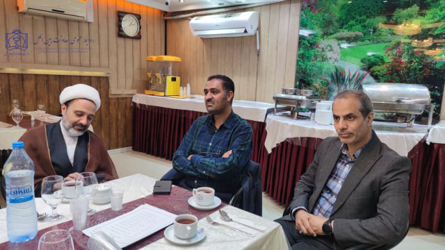 دیدار معاون و مدیران بین الملل به همراه مسئولین و کارشناسان بین الملل با دانشجویان عراقی 1403/04/16