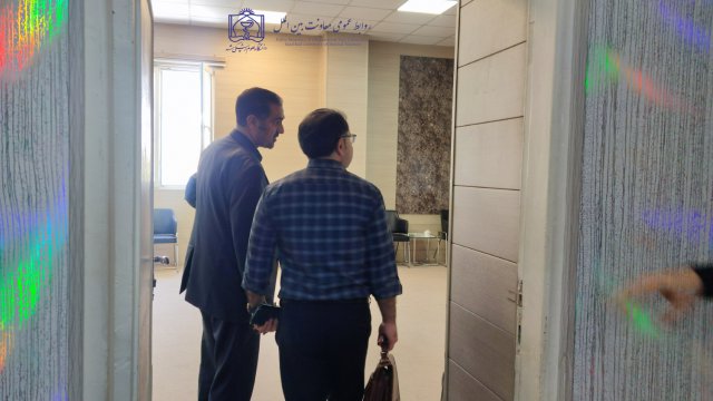 بازدید مدیر بین الملل دانشگاه علوم پزشکی اراک از فرایندها و واحدهای ستادی و پردیس معاونت بین الملل مشهد 1403/06/03