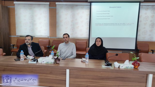 بازدید روسای دانشگاه های بصره از دانشگاه علوم پزشکی مشهد 1402/10/28