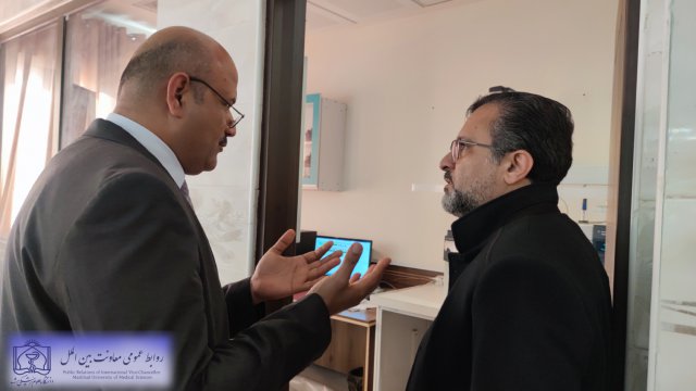 بازدید روسای دانشگاه های بصره از دانشگاه علوم پزشکی مشهد 1402/10/28