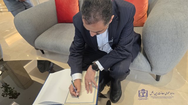 گردهمایی سرکنسول گری ها و دیپلمات های کشورهای همسایه در خصوص ظرفیت های گردشگری سلامت 1404/03/12