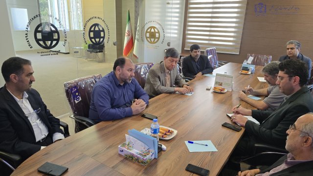 برگزاری جلسات شش ماهه راه اندازی کالج زبان فارسی دانشگاه 1404/09/12