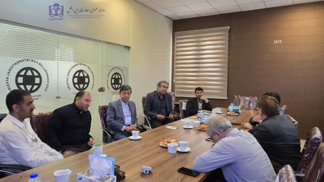 برگزاری جلسات شش ماهه راه اندازی کالج زبان فارسی دانشگاه 1404/09/12