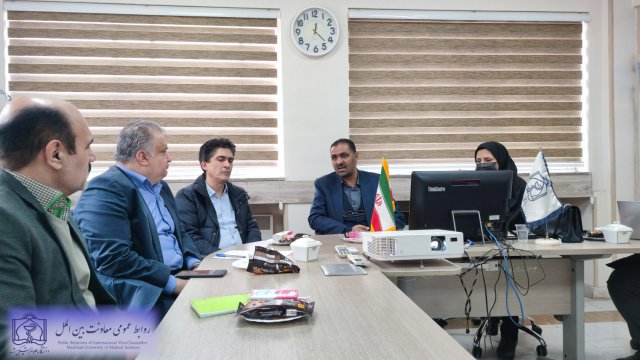 جلسه پایان سال معاون بین الملل دانشگاه با مدیران و کارشناسان بین الملل 1402/12/27