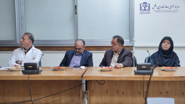 جلسه بررسی ظرفیت های دانشکده دندانپزشکی در جذب دانشجوی خارجی 1403/02/17