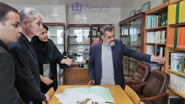 بازدید روسای دانشگاه مراد قاری اف ترکمنستان از دانشکده داروسازی 1403/4/14