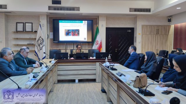 استفاده از ظرفیت دانشکده های دانشگاه علوم پزشکی مشهد  در جذب دانشجویان بین الملل 1402/08/1