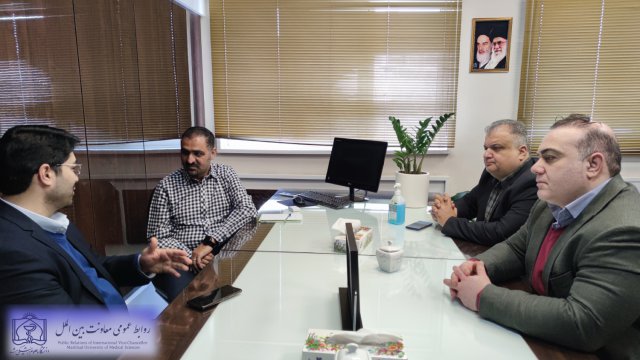 دیدار صمیمانه معاون بین الملل دانشگاه با مدیر روابط بین الملل دانشگاه فردوسی 1402/10/24