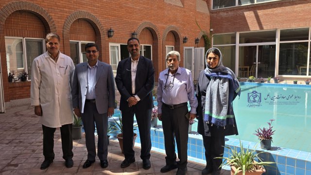 بازدید معاون بین‌الملل دانشگاه علوم پزشکی مشهد به همراه مدیر گردشگری سلامت دانشگاه، از نخستین مرکز طب تسکینی «هاسپیس» کشور 1404/05/03