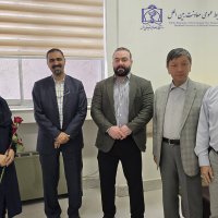 حضور معاون بین الملل در واحدهای ستادی جهت تبریک روز کارمند 1404/06/04