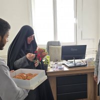 حضور معاون بین الملل در واحدهای ستادی جهت تبریک روز کارمند 1404/06/04