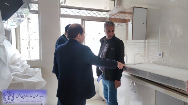بازدید معاون بین الملل دانشگاه از خوابگاه های در حال بازسازی دانشجویان بین الملل 1403/01/27