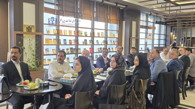 حضور میهمانان لبنانی و پاکستانی در دانشگاه 1404/05/23