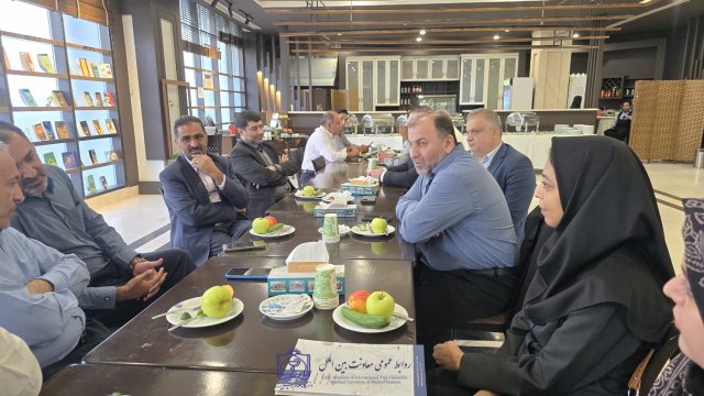 حضور میهمانان لبنانی و پاکستانی در دانشگاه 1404/05/23