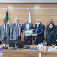 بازدید جمعی از مسئولان و اساتید دانشگاه پاکستان از دانشگاه علوم پزشکی مشهد