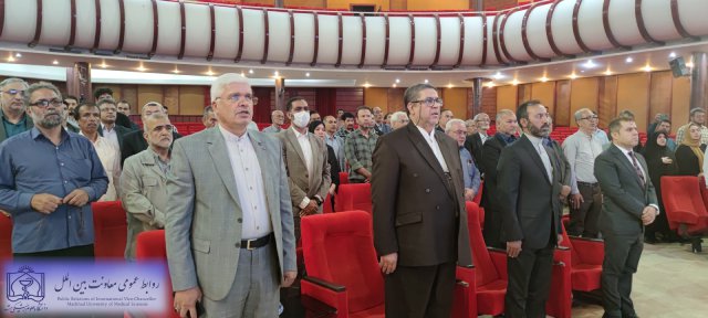 ویژه برنامه همدلی روز جهانی پناهنده با حضور نمایندگان فعال سیاسی استان، کمیساری عالی سازمان ملل متحد در امور پناهندگان، سازمان های بین المللی فعال در استان و معاون امور بین الملل دانشگاه علوم پزشکی مشهد - 1402/03/30
