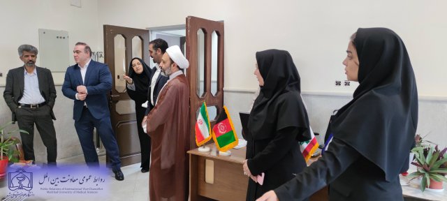 بازدید معاون بین الملل به همراه تیم بین الملل از محل ثبت نام و پذیرش دانشجویان خارجی 1402/07/25