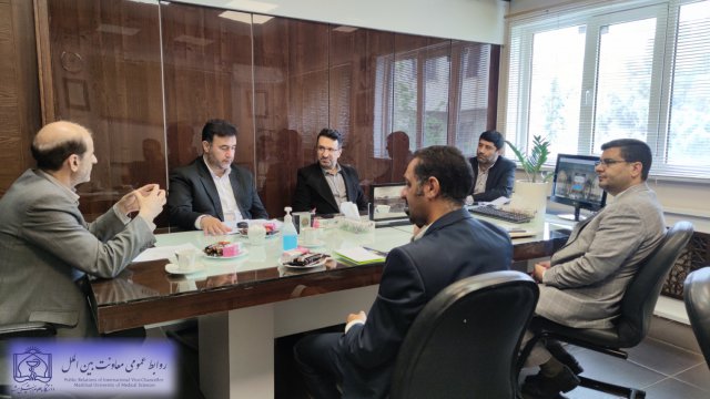 جلسه بررسی تامین اعتبار کال سنتر با حضور مقامات وزارتی در دفتر معاونت بین الملل 1402/01/25