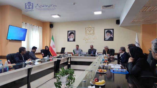 بازدید هیات دانشگاهی دمشق و الخاصه سوریه از دانشگاه علوم پزشکی مشهد 1403/07/03