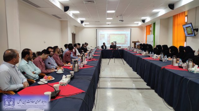 کارگاه آموزشی « آیین تشریفات بین المللی» در مجتمع شهدای سلامت 1402/06/06