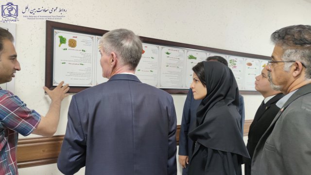 حضور مسئولین ارشد دانشگاه مراد قاری اف ترکمنستان در دانشکده طب ایرانی و مکمل 1403/04/13