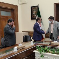 دیدار رییس و معاون بین الملل دانشگاه با نماینده تام الاختیار ایران در ترکمنستان 1402/03/28