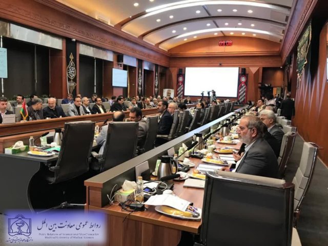 نشست هم اندیشی دیپلماسی سلامت برای توسعه خدمات بین المللی سلامت 1402/06/01