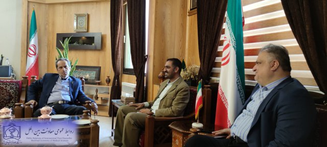 نشست صمیمانه دکتر بدیعی معاون بین الملل دانشگاه با دکتر بهشتی مشاور وزیر و رئیس نمایندگی وزارت امور خارجه در خراسان رضوی - 1402/03/23