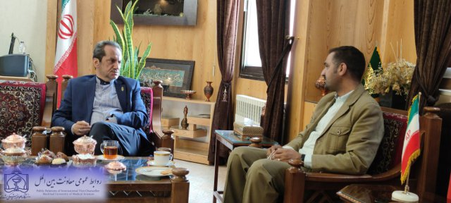 نشست صمیمانه دکتر بدیعی معاون بین الملل دانشگاه با دکتر بهشتی مشاور وزیر و رئیس نمایندگی وزارت امور خارجه در خراسان رضوی - 1402/03/23